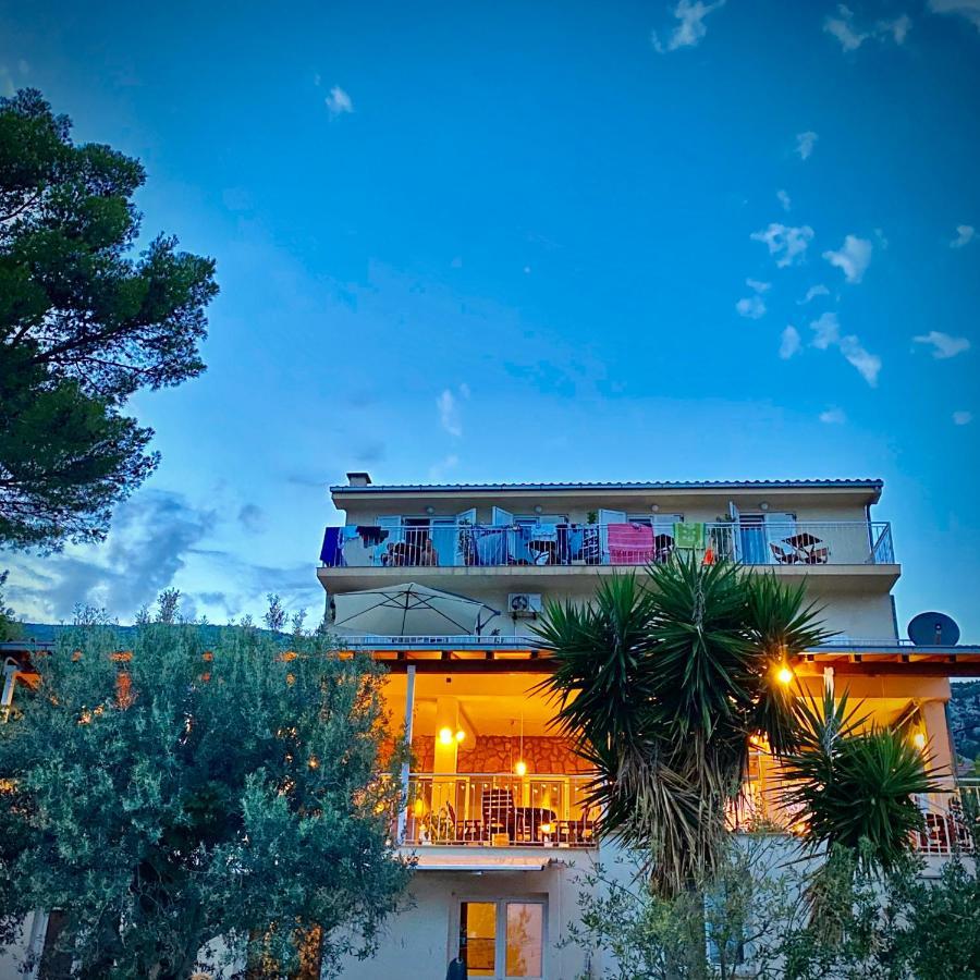 Villa Veli Nova Zavala Exterior photo